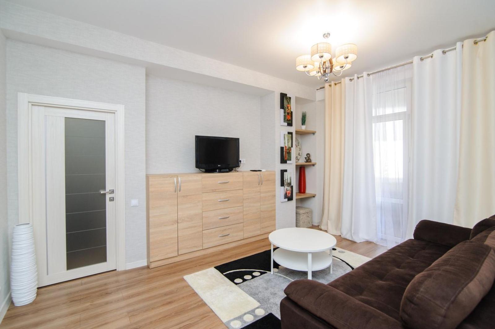 Extra Grand Lev Tolstoi Two Bedrooms تشيسيناو المظهر الخارجي الصورة